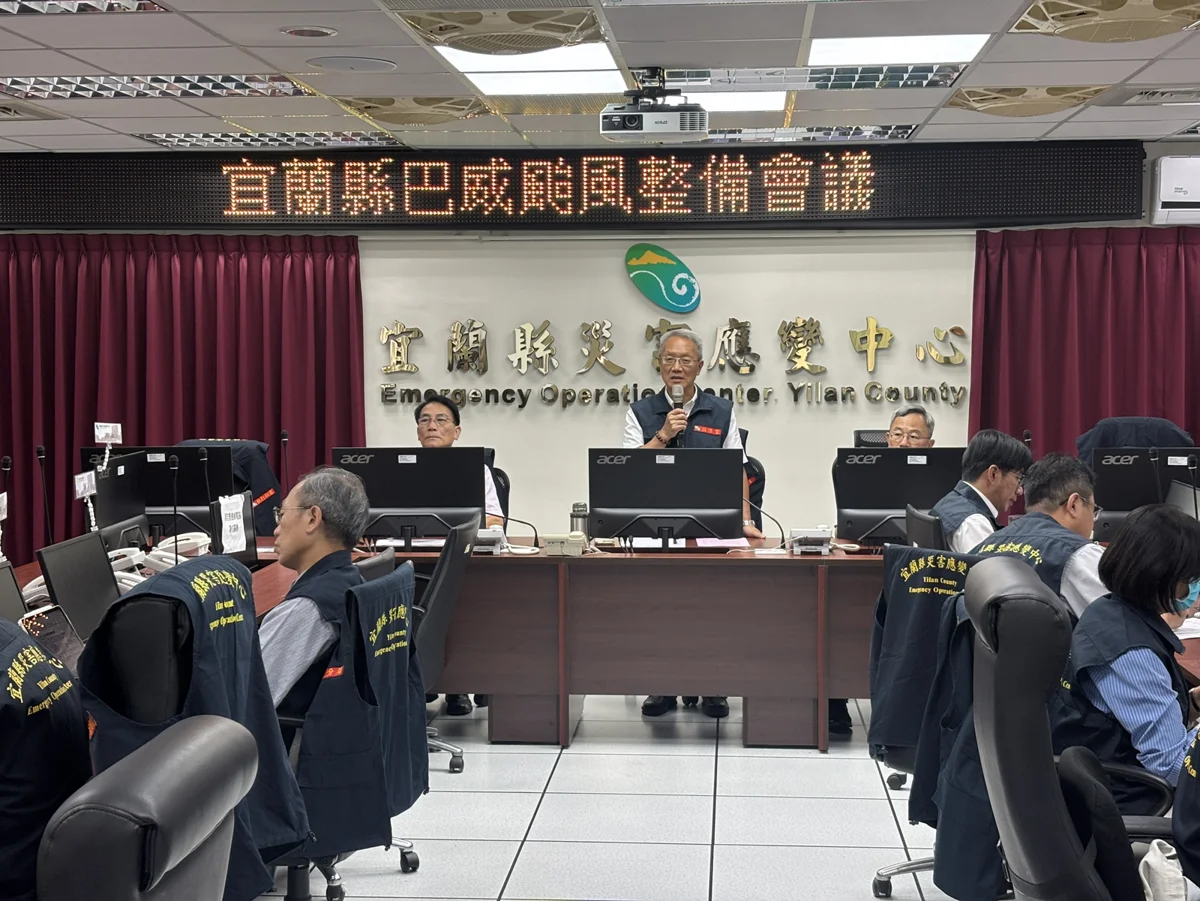 強颱「巴威」逼近宜蘭!代理縣長林茂盛籲:備妥5日物資、切勿觀浪