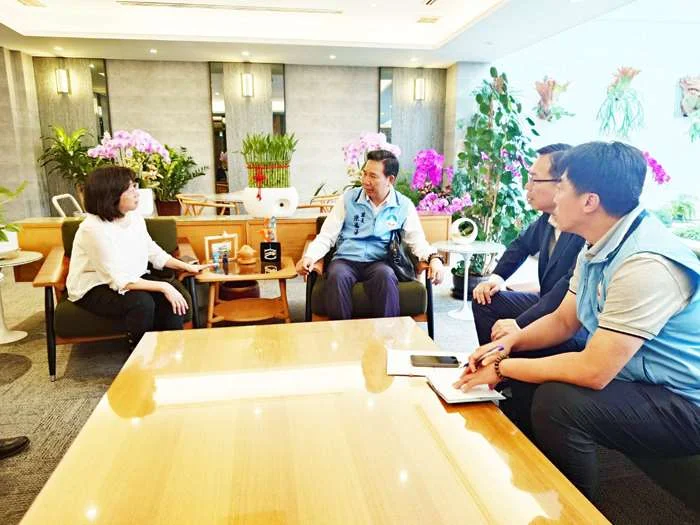 金門機位一票難求有解!縣府赴民航局爭取「彈性包位」保障鄉親權益