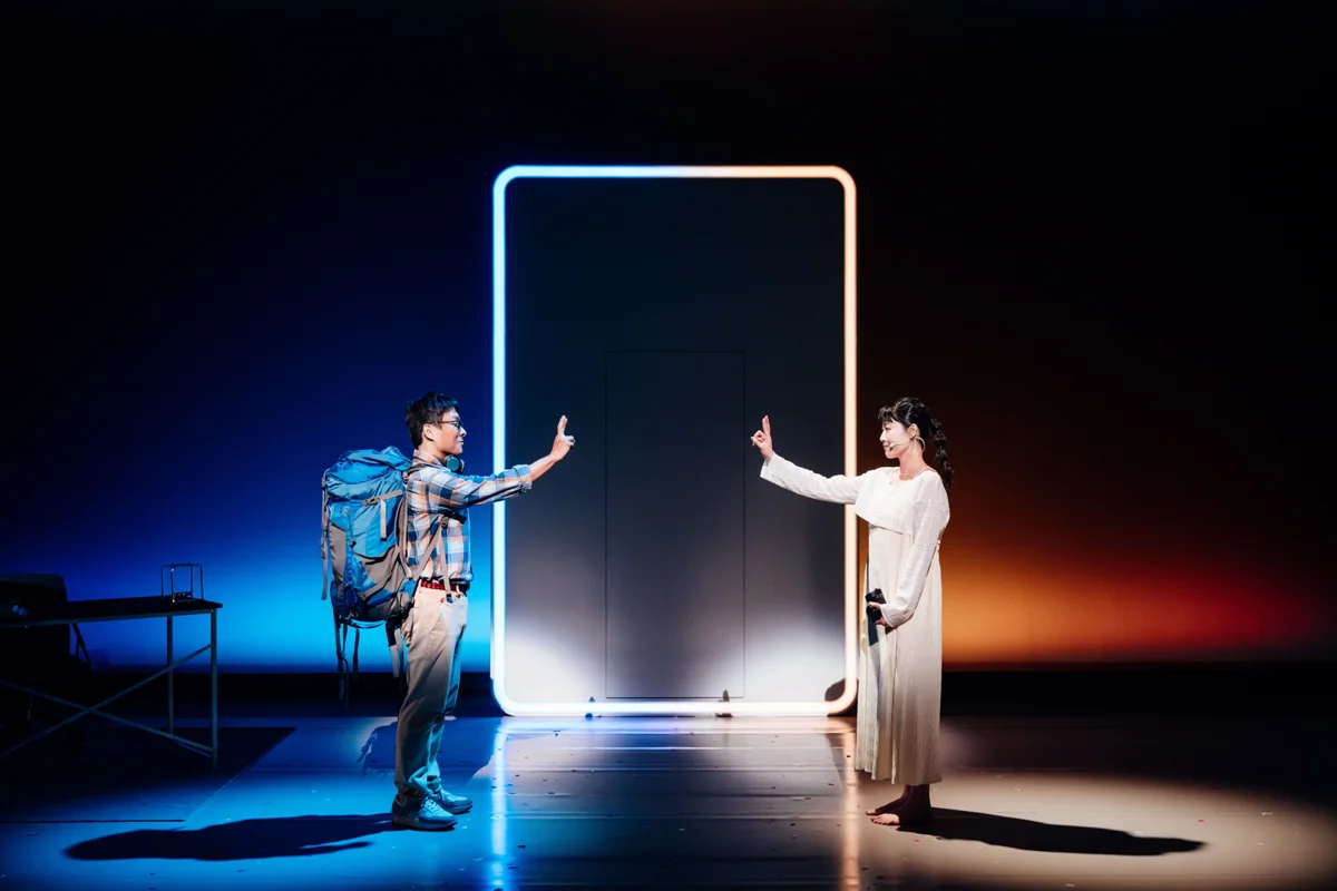 入圍多項大獎!音樂劇《當亞斯遇見人魚》12月屏東開演 帶你探討數位時代人際溫度