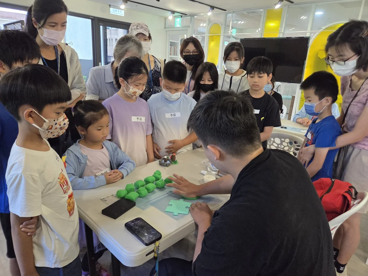 暑假大放電!新竹縣8月推近40場親子體驗 螢光派對、共融音樂會快來報名