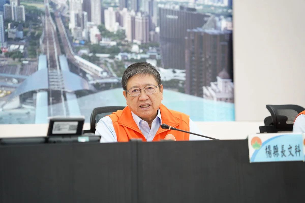 巴威颱風逼近!新竹縣明早一級開設 楊文科下令全面戒備