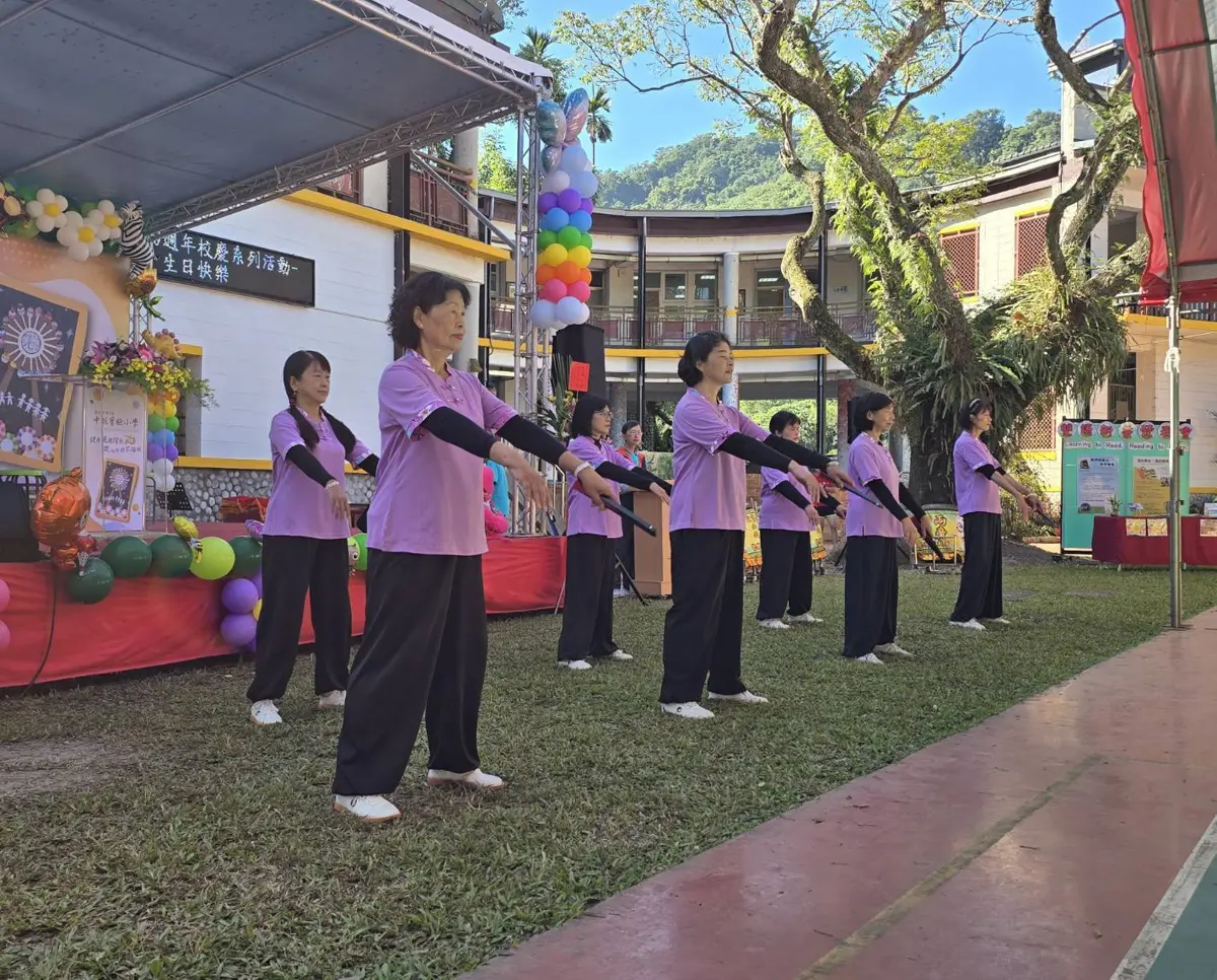 和平「迷你蒙特梭利小學」70歲了!中坑國小校慶 盧秀燕曾專案補助百萬