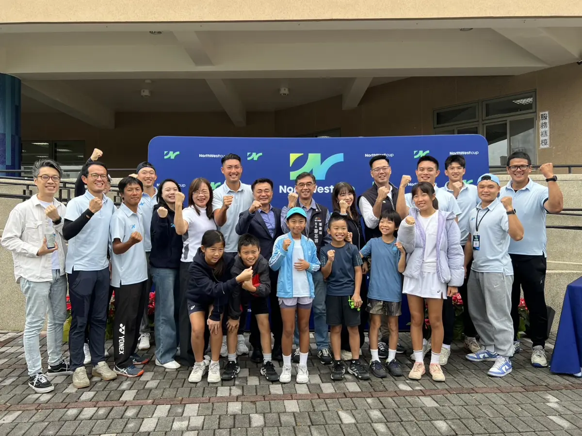 台中變身網球之都!NorthWest年終賽開打,5歲到64歲跨國好手齊聚北屯