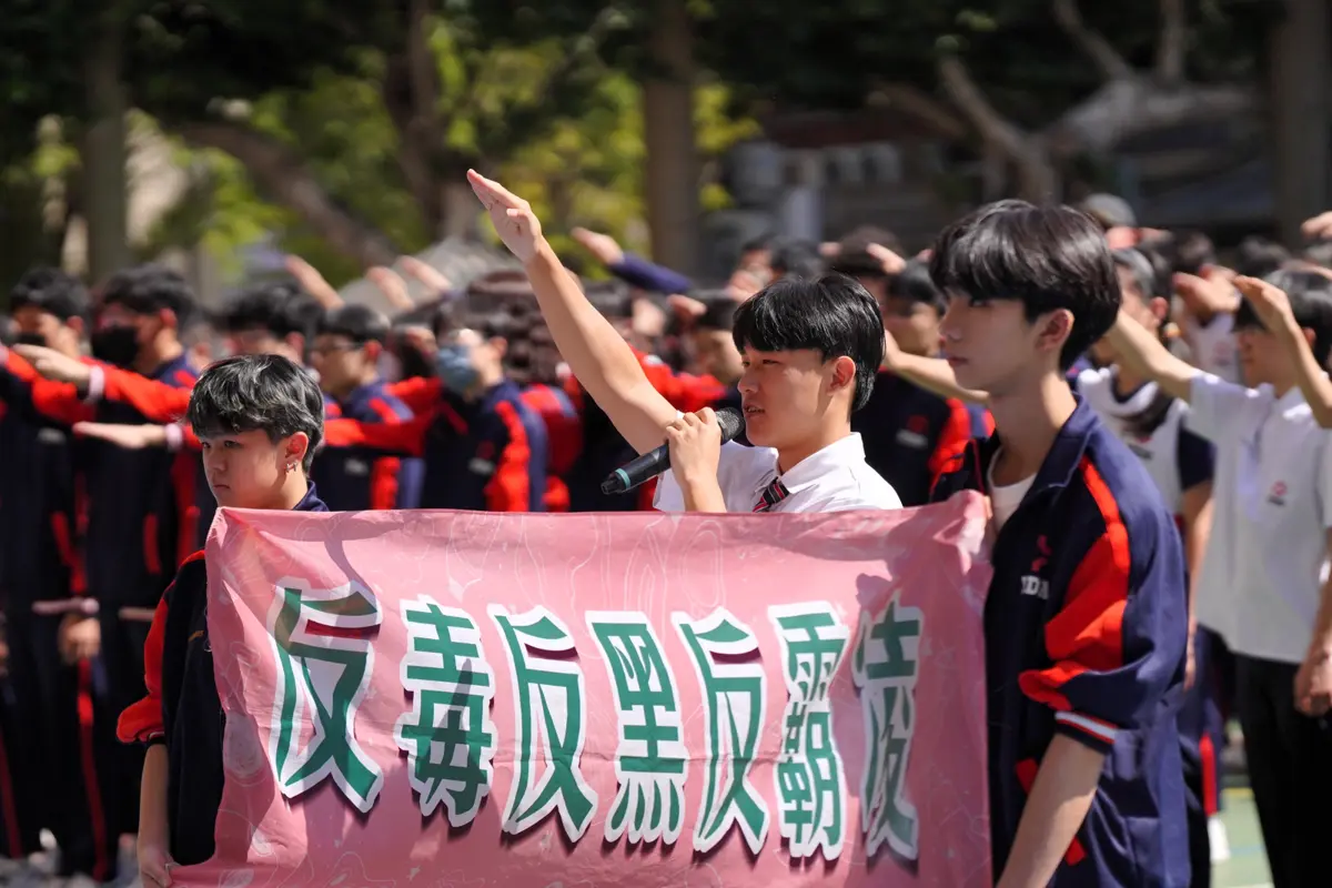 臺北育達高中開學!校長劉育仨勉勵學子「設定新目標」,高三生迎戰關鍵時刻