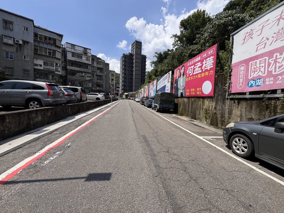 內湖737美食街路面更新完工!300公尺新鋪面讓逛夜市更安全