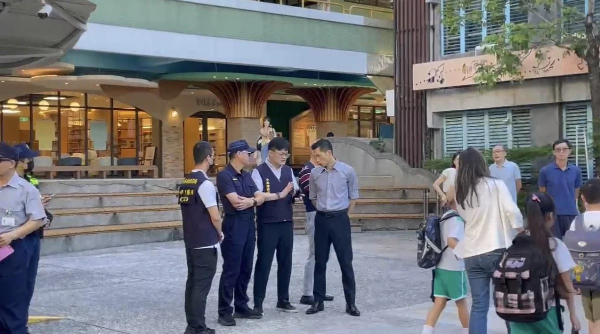 [2026最新] 開學首日北市警總動員！交通疏導與校安巡邏雙管齊下護童上學