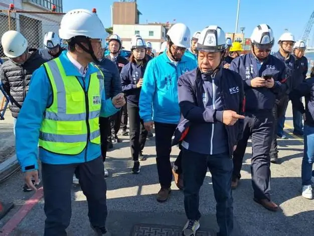 「簡直在蓋垃圾!」金門料羅港新建案惹議 議長洪允典怒轟浪費公帑、要求立即停工