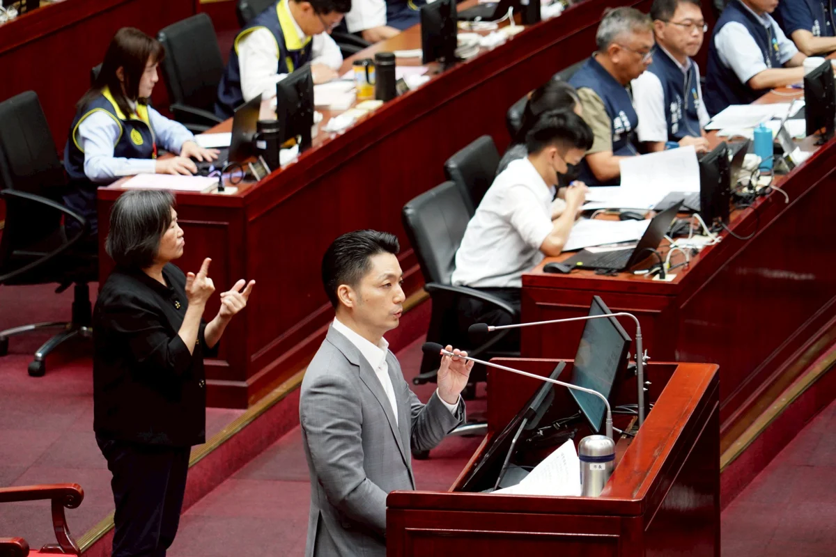 蔣萬安赴議會施政報告!大巨蛋創3千億產值、國中小免費營養午餐,北市未來規劃懶人包大公開