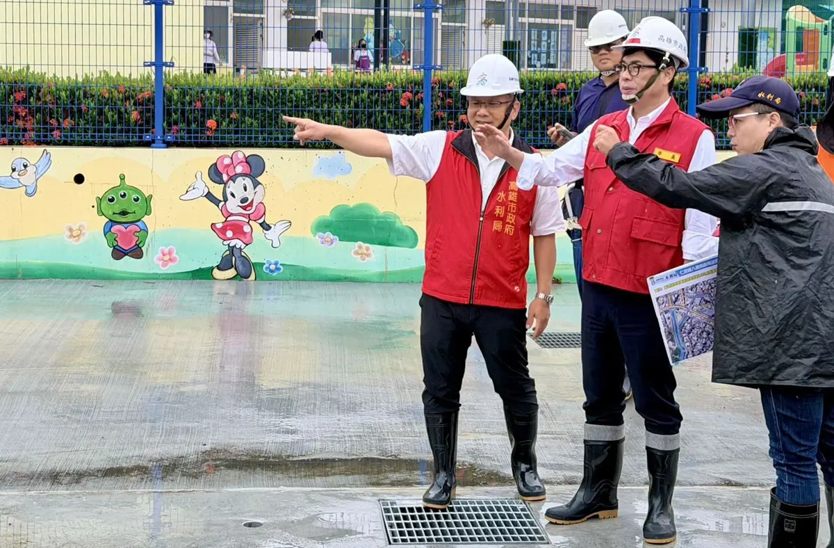 豪雨警戒!高雄砸4億升級防洪 陳其邁親赴岡山、仁武視察成果