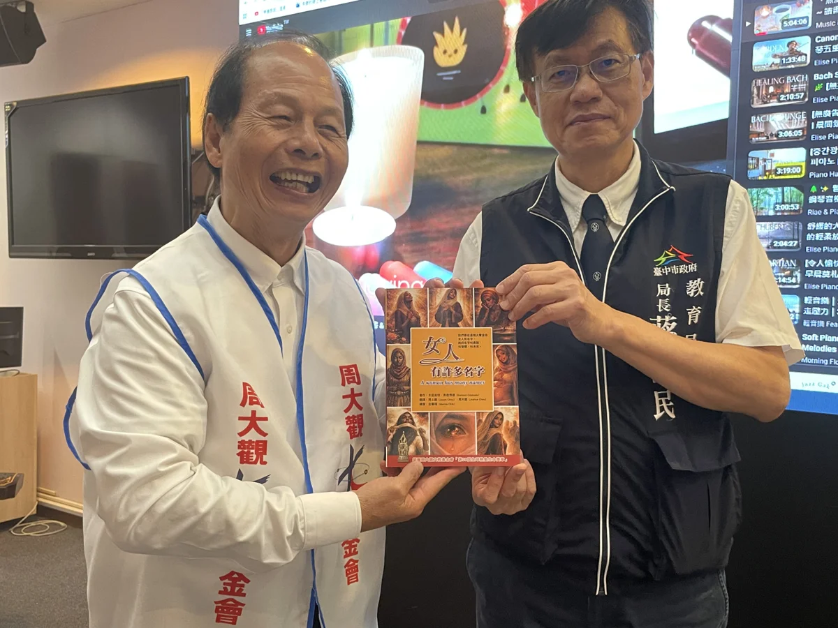 無懼病魔!台中6學子獲周大觀抗癌助學金 教育局長蔣偉民暖心打氣