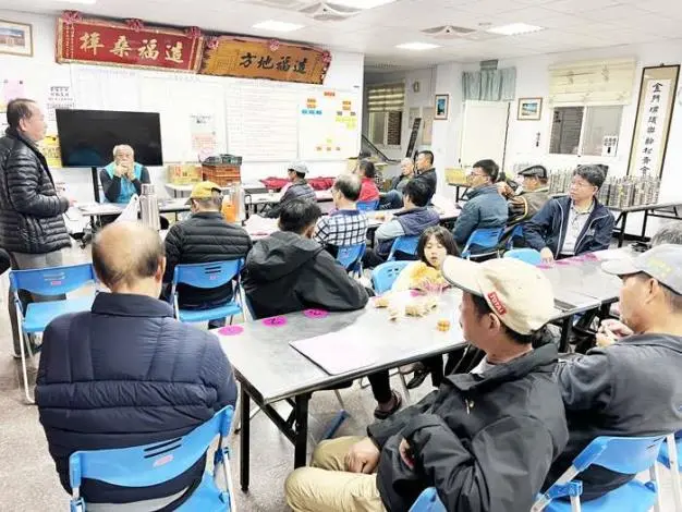 烈嶼埔頭總動員!吳府王爺廟籌備年度大戲,酬神慶典凝聚鄉親向心力