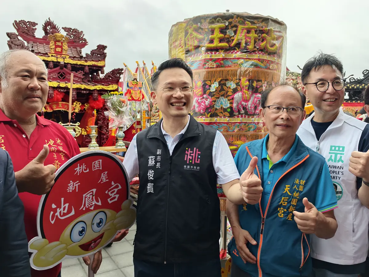桃竹苗三神首度合體！新屋媽祖文化祭海陸遶境，23艘漁船、80輛車隊護駕超壯觀