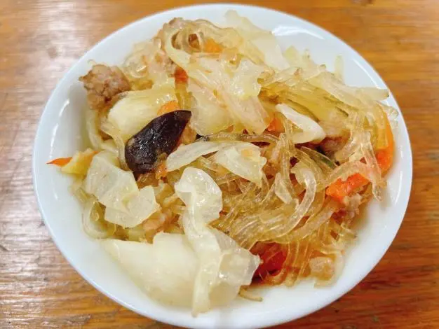 臺南校園午餐「尚青」!當季高麗菜入菜 營養師曝3大好處顧腸胃