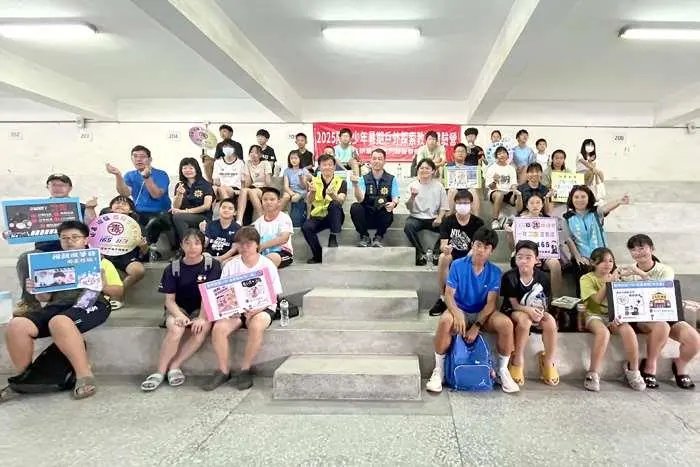 金門推陽光少年活動 善用暑假學習SUP與法治