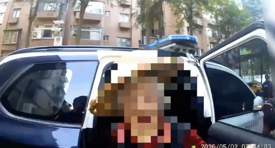內湖婦人清晨公園迷途 暖警耐心協尋助平安返家