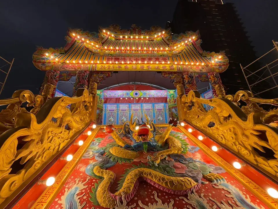 想找到真愛?月老神君坐鎮桃園燈會牽紅線!