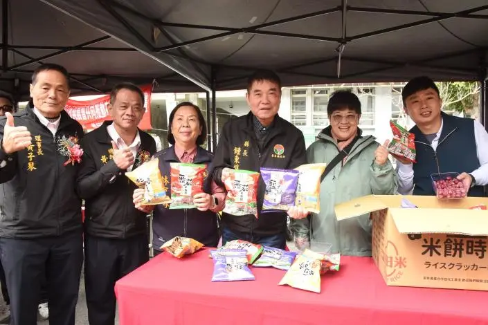 後龍米餅3種奇特口味大公開!縣長鍾東錦掛保證,親揭台72線交流道最新進度