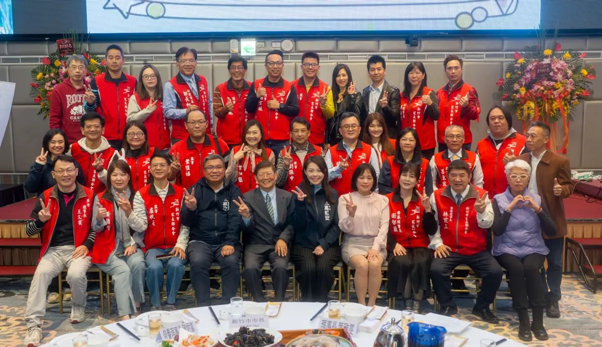 竹市家長會交接!新理事長葉雅雯上任 高虹安宣布:115學年起營養午餐全額補助