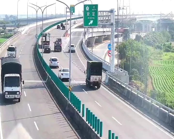 國1銜接北外環交流道通車！長和路匝道車流大增39% 台南交通局啟動智慧號控疏導