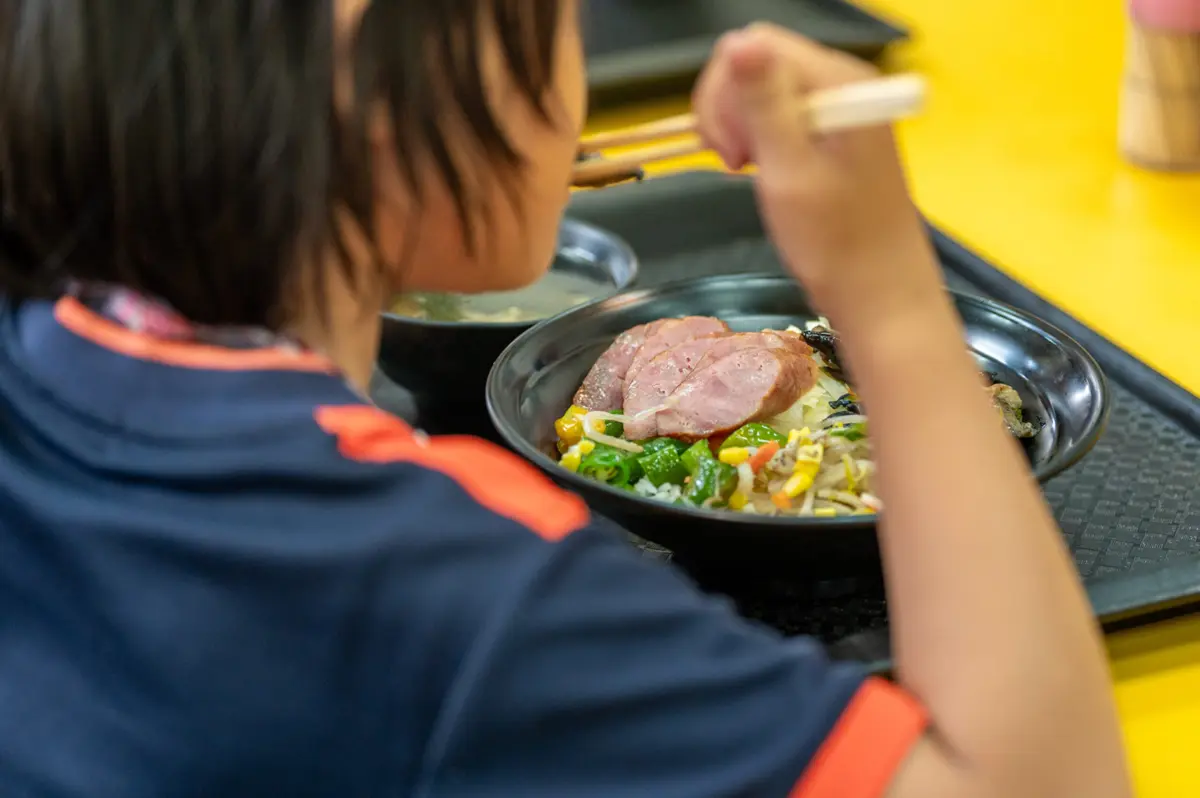 照顧經濟弱勢學童!112年7月起桃園寒暑假愛心午餐費調漲至每生每餐60元