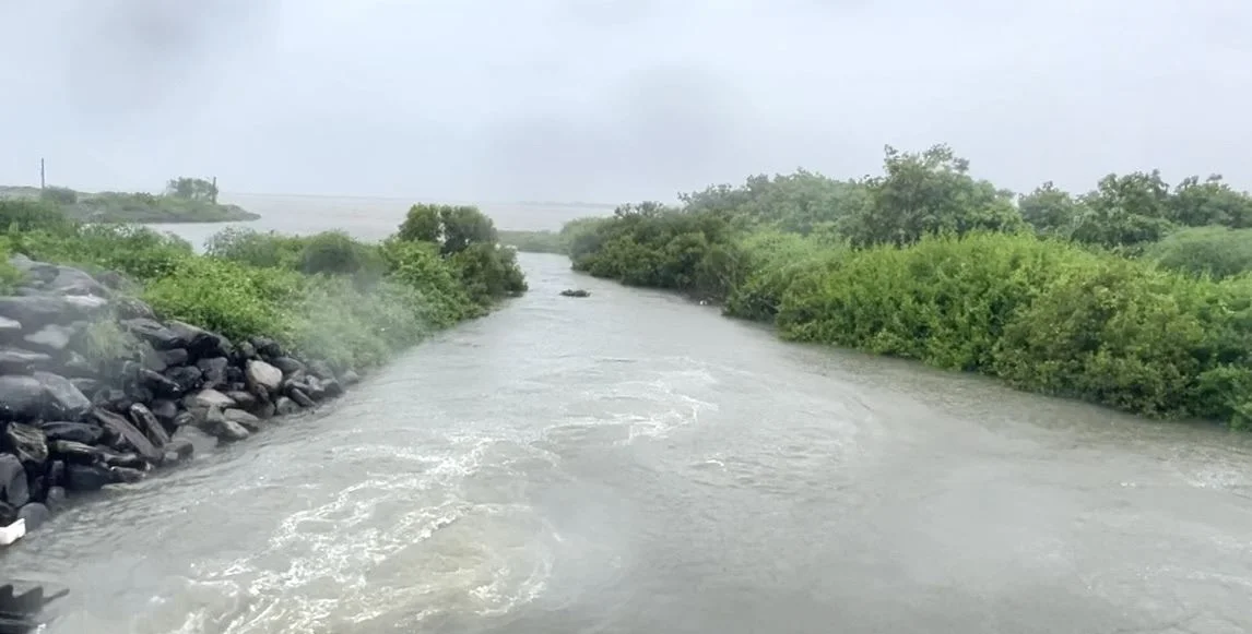 「雨怎麼下這麼久?」屏東8月狂灌1749毫米 全台最高!單月下滿整年8成雨量
