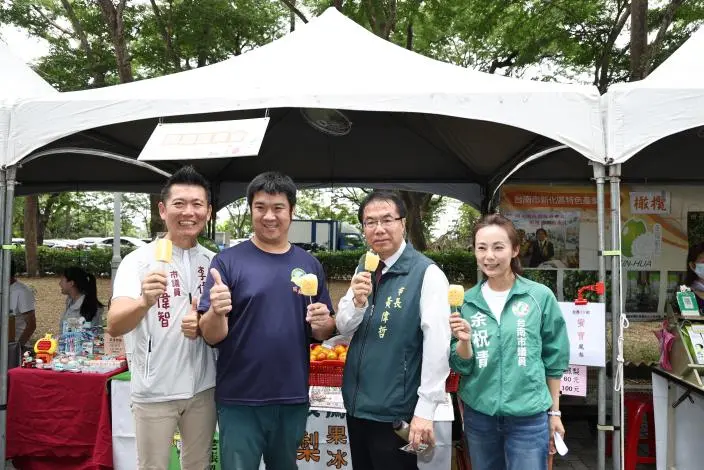 新化五寶節熱鬧登場！黃偉哲邀你「款款行」 健走品嚐麻筍飯糰、芝麻鯛魚燒