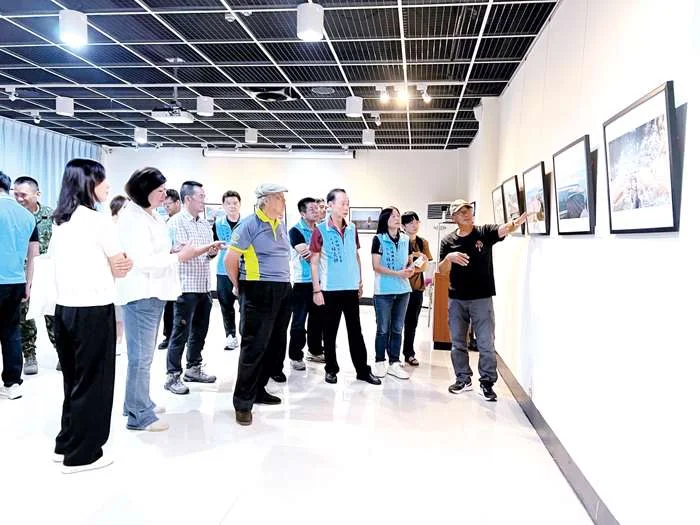 烈嶼絕美海岸秘境公開!洪清漳潮間帶生態攝影展震撼登場,一窺「金門鐘螺」真面目