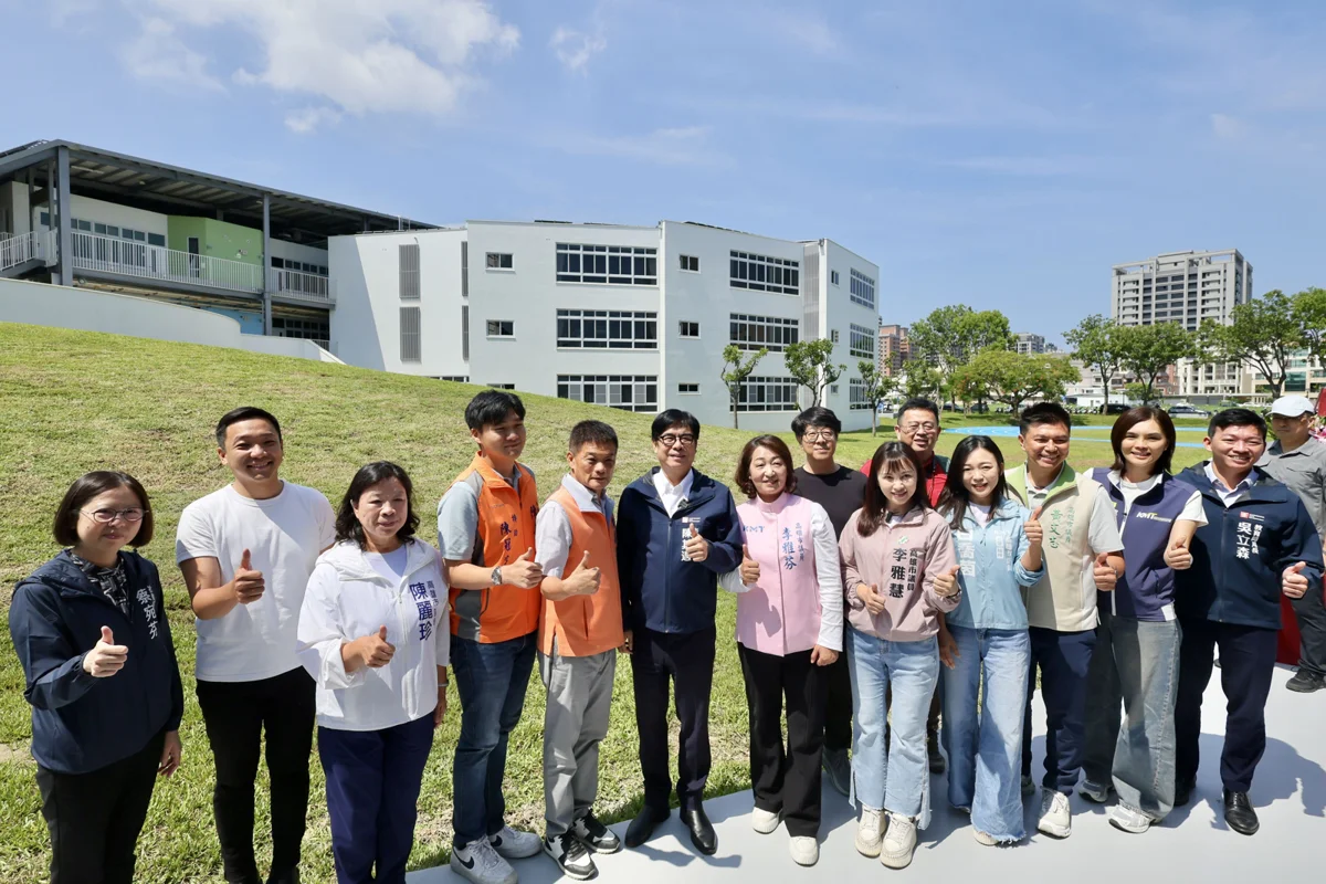 高雄首座「全鋼構」小學開箱!楠梓藍田國小砸10.7億打造,8/31正式開學