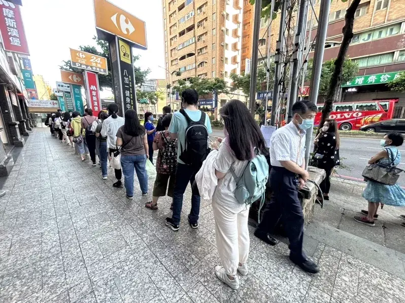桃園通勤族放心!國道客運5203路線繼續代駛,提供替代方案
