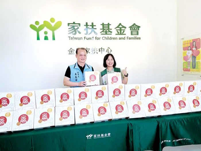 雙倍愛心中秋送暖!金酒採購435份庇護禮盒 嘉惠金門4大社福機構