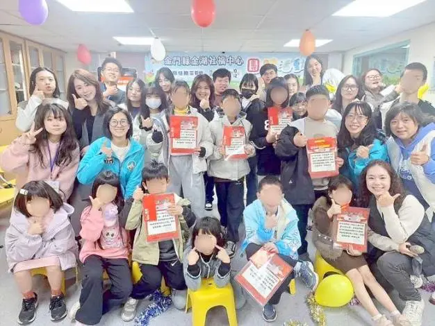 金湖「解鎖英雄任務」圓滿落幕!3日營隊助弱勢孩童學會搭公車、管錢,培養獨立生活力