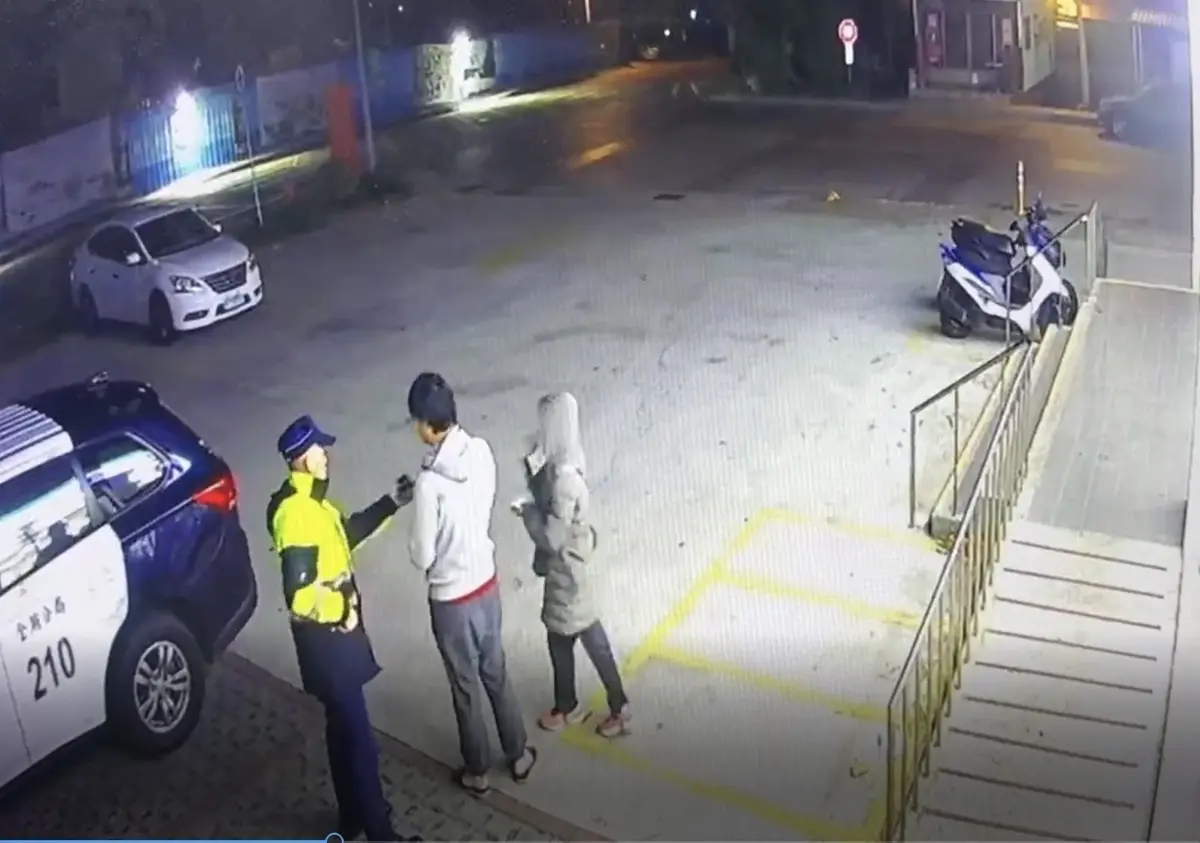 金沙警智破70萬詐騙!所長超商內與詐團對峙 保住民眾畢生積蓄