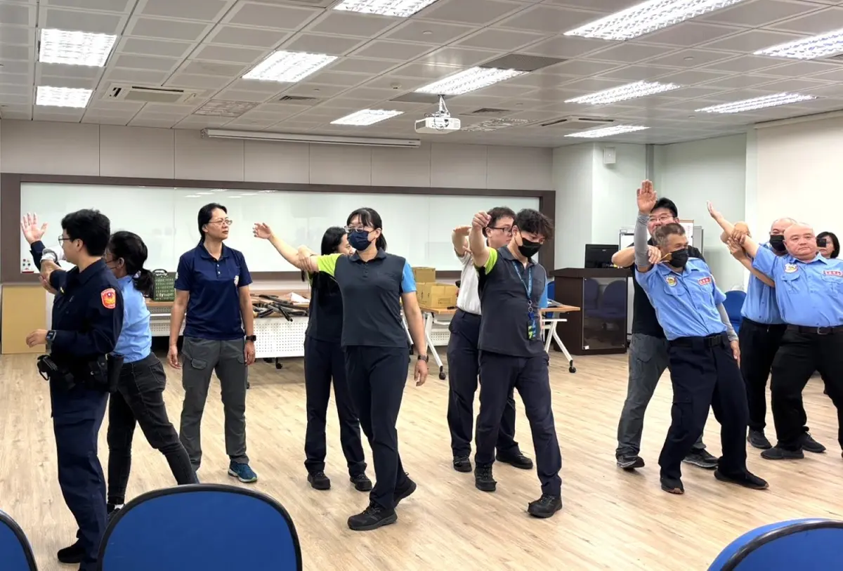 中捷遇襲怎麼辦?市警教官親授防身3大訣竅 第一線人員實戰演練畫面曝光