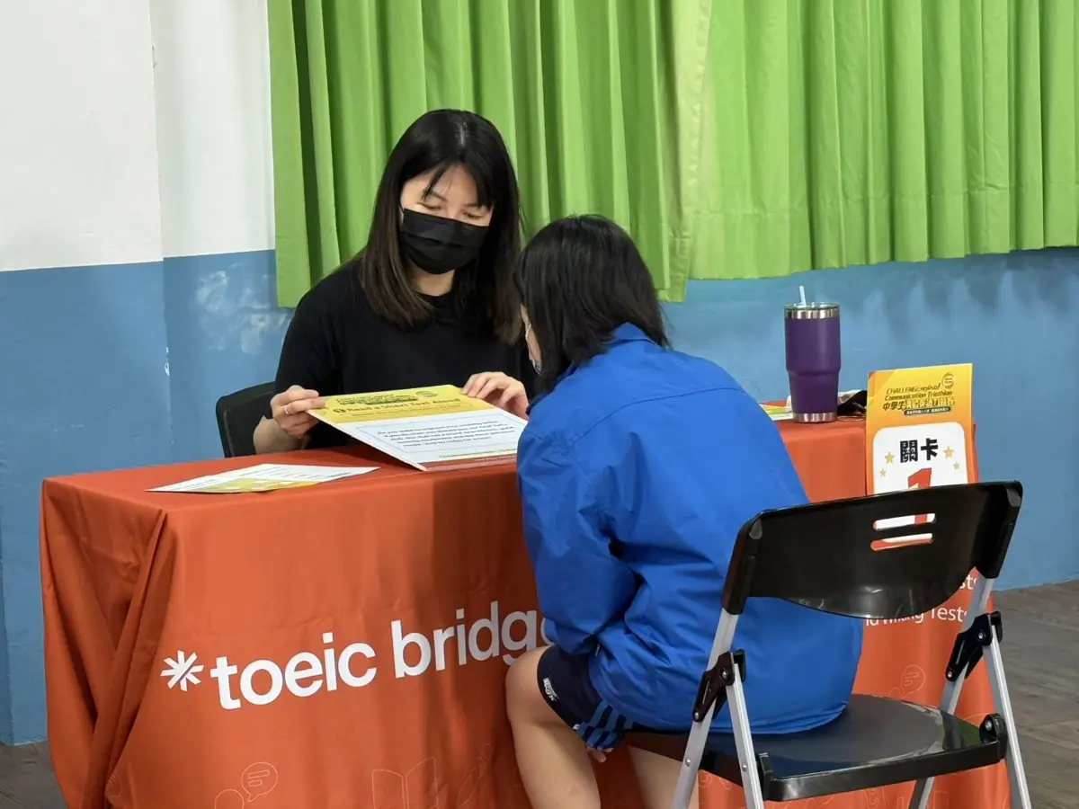 近百學生搶報名!民權國中英語口說賽 「敢開口就有分」成高分關鍵