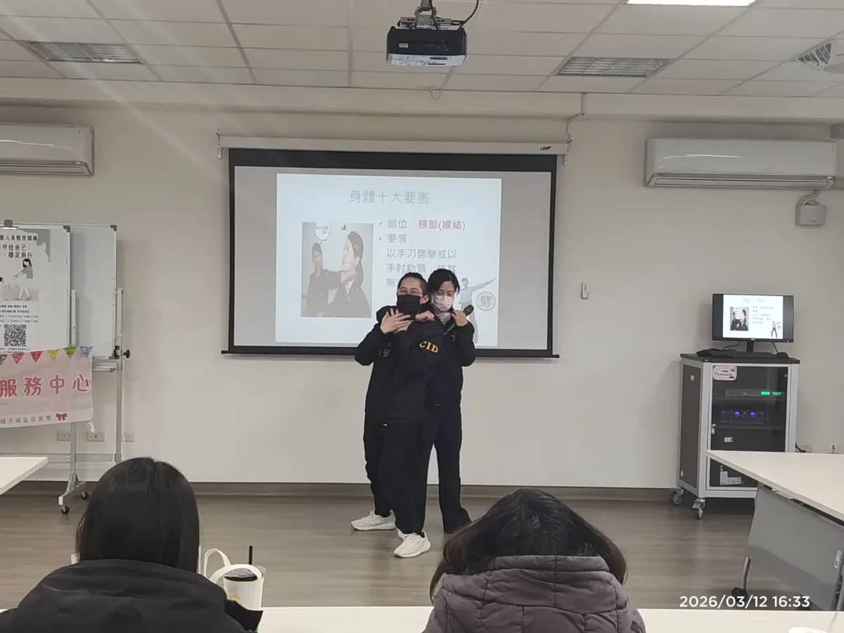 金門社工人身安全拉警報!警局親授「實用脫逃術」應對隨機攻擊