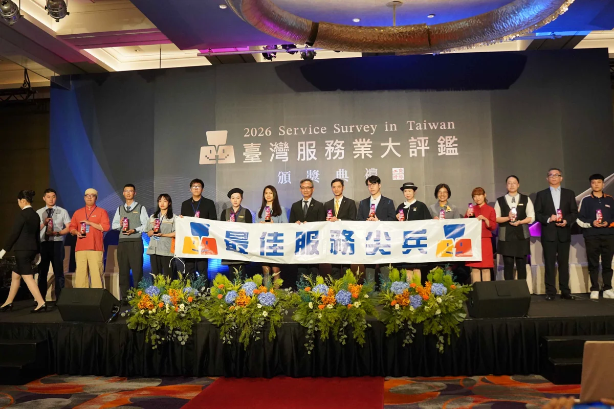 擊敗2000人!育達建教生陳巧婕勇奪2026服務業最佳尖兵獎