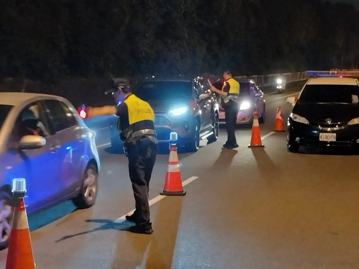 彰化警硬起來！強力掃蕩毒酒駕「一夜抓17件」 7旬翁吸毒騎車遭逮