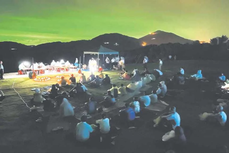愛在馬祖情定芹壁!國軍新人互許終身,超浪漫「海誓山盟」聯合婚禮登場