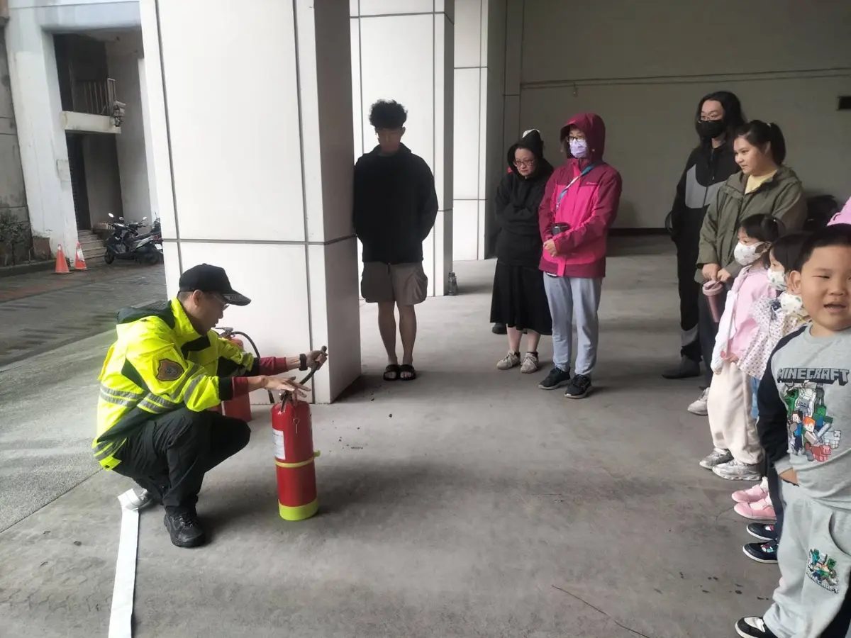 水產試驗所變身防災教室!基隆中正消防隊親授「保命3招」