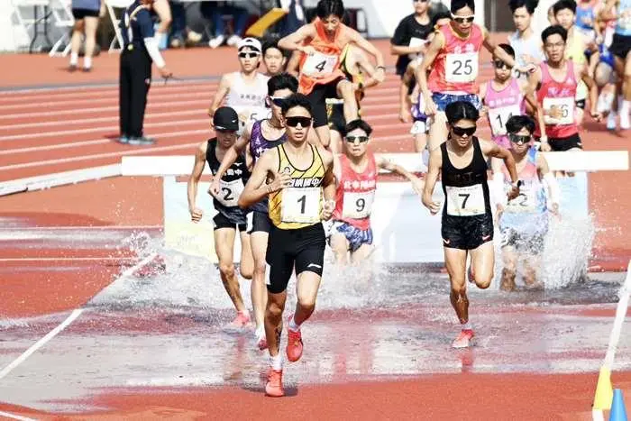 烈嶼小將林于辛全中運摘雙金!2000公尺障礙賽破大會紀錄為金門爭光
