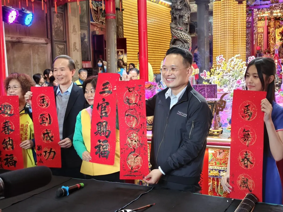 八德三元宮253歲了!首辦繪畫賽邀學子PK副市長 蘇俊賓秀手繪驚艷全場