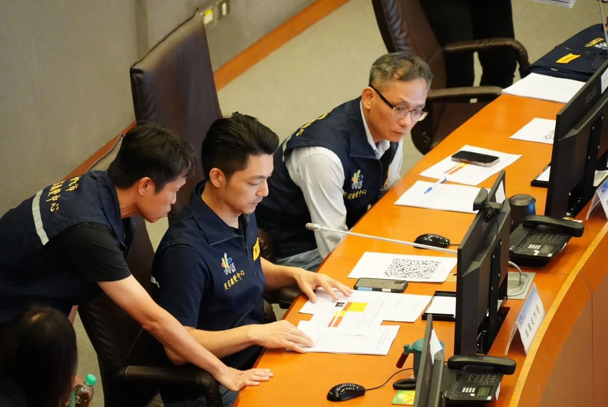 薔琵颱風發威!台北10/24停班停課 蔣萬安令優先搶修3區停電、4大防颱重點必看