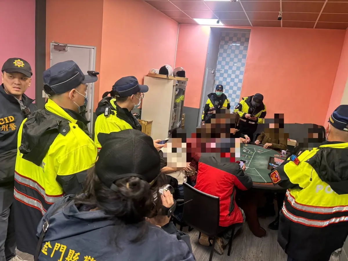 金門警方「霹靂肅清專案」深夜大掃蕩!24處治安熱點遭突襲,嚴打掛羊頭賣狗肉歪風