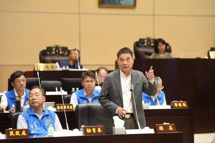 頭屋高灘地棒球場將變停車場？球友炸鍋 縣長鍾東錦允諾：縮短工期、賽後升級
