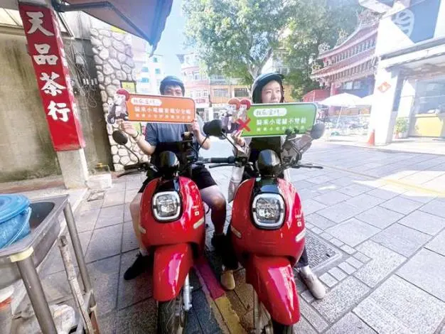 金門電動車亂象頻傳!縣府聯手警方大執法 鎖定陸客加強聯合稽查