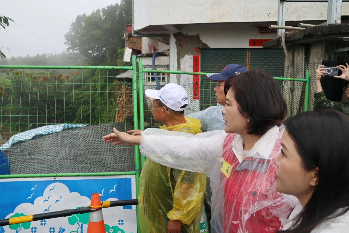 [防颱警戒] 林內坪頂邊坡滑動風險增！雲林縣府急撤居民、爭8500萬加固保家園