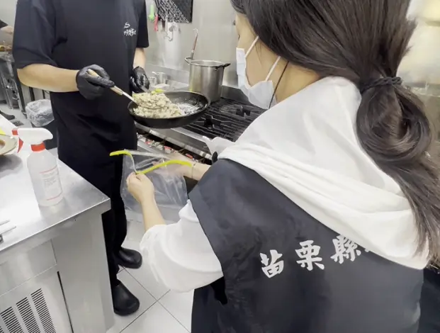 苗栗交通樞紐食安大體檢!衛生局抽驗5家業者、11件食品全數合格