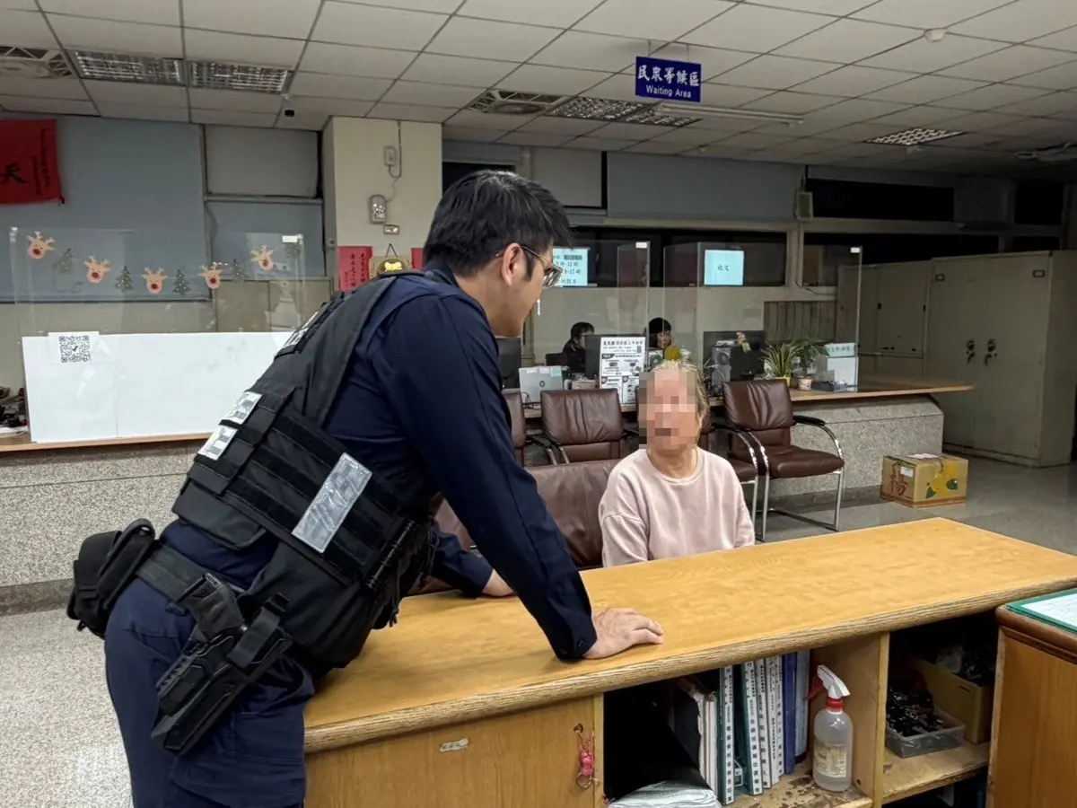 北投7旬失智婦走失!暖警「一招神助攻」破解冠夫姓謎團,助夫妻感動團圓