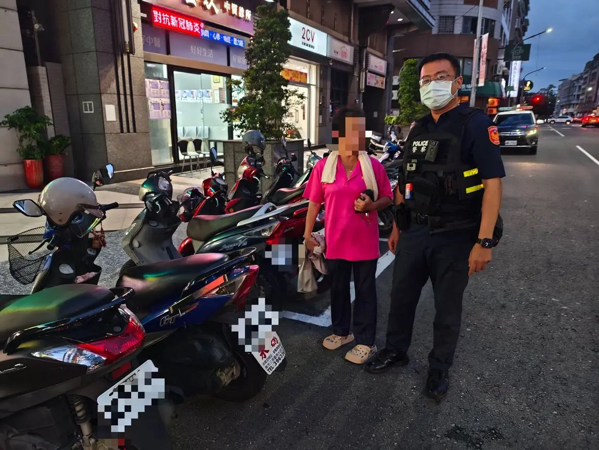 左營婦人機車不見急報案!警秒尋回 結局神展開:原來停在這