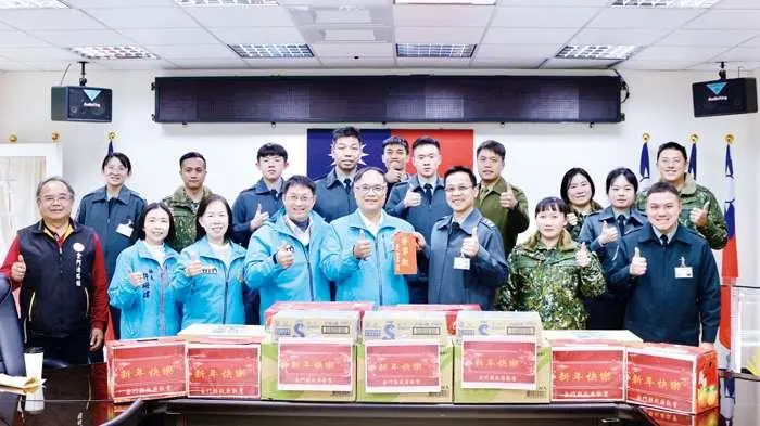 金門春節慰問!副縣長李文良率團感謝國軍,揭示離島醫療後送「隱形功臣」